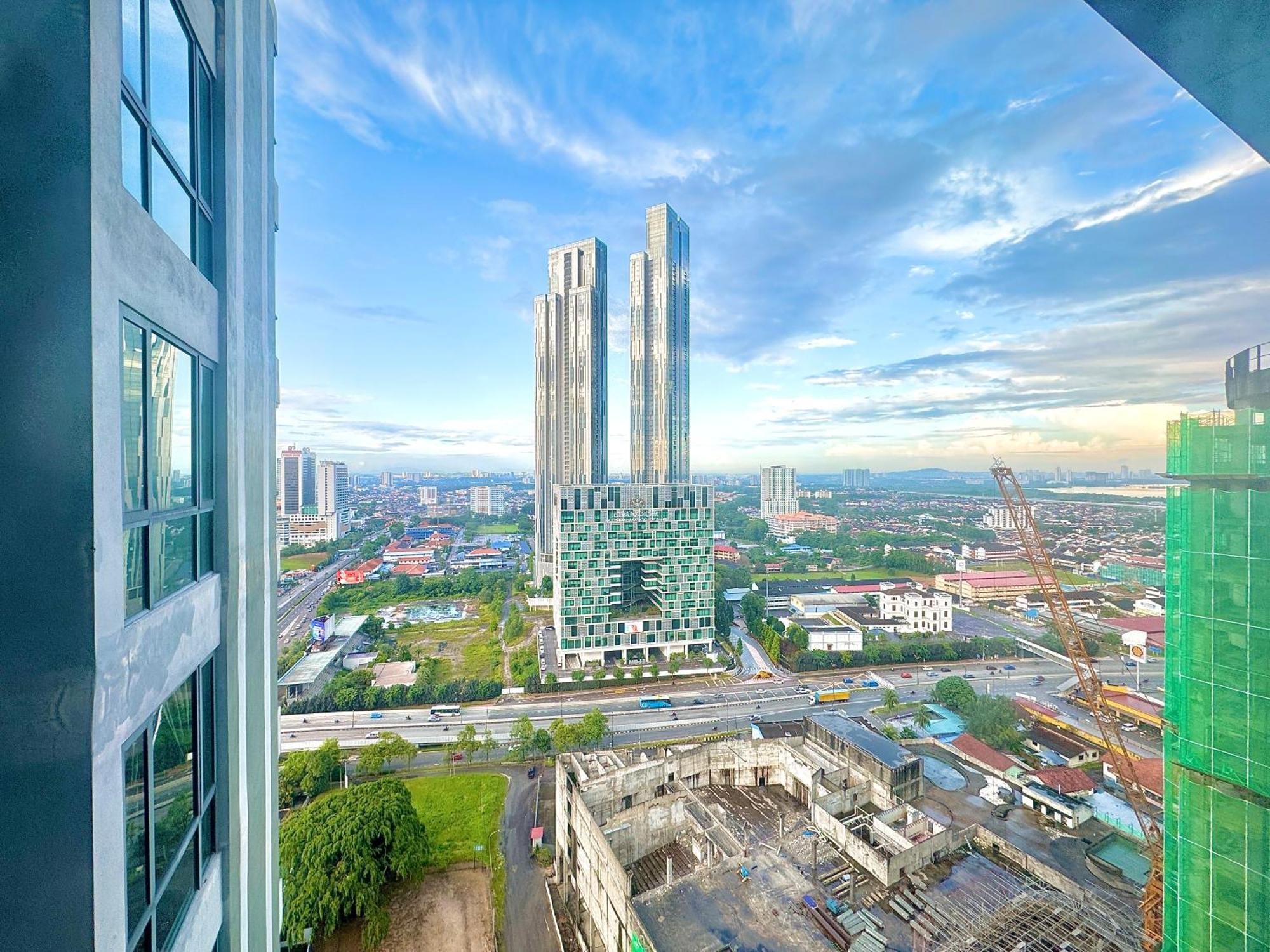 Sks Pavillion Residence By Luxecocoo Ck Johor Bahru City Centre Екстериор снимка